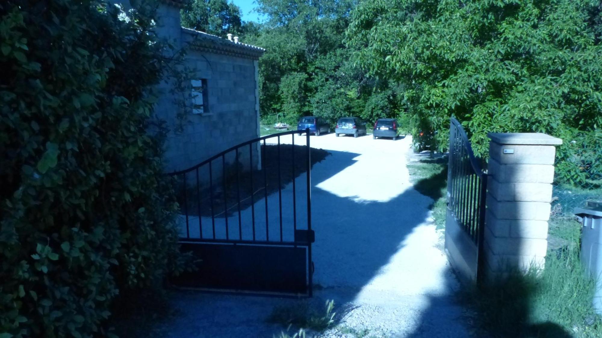 Le Cabanon Apartment Crillon-le-Brave Exterior photo